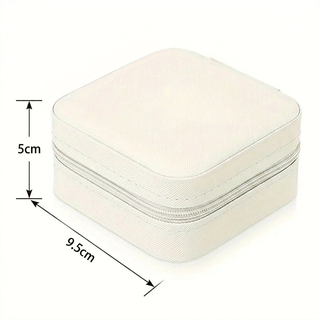 Dimensions de la boîte à bijoux de voyage 9,5 cm de largeur et 5 cm de hauteur