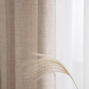 Détail du tissage naturel du rideau beige en coton