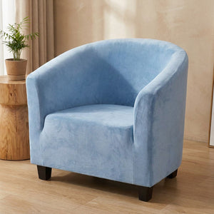 Housse de fauteuil club en velours Bleu ciel installée sur un cabriolet
