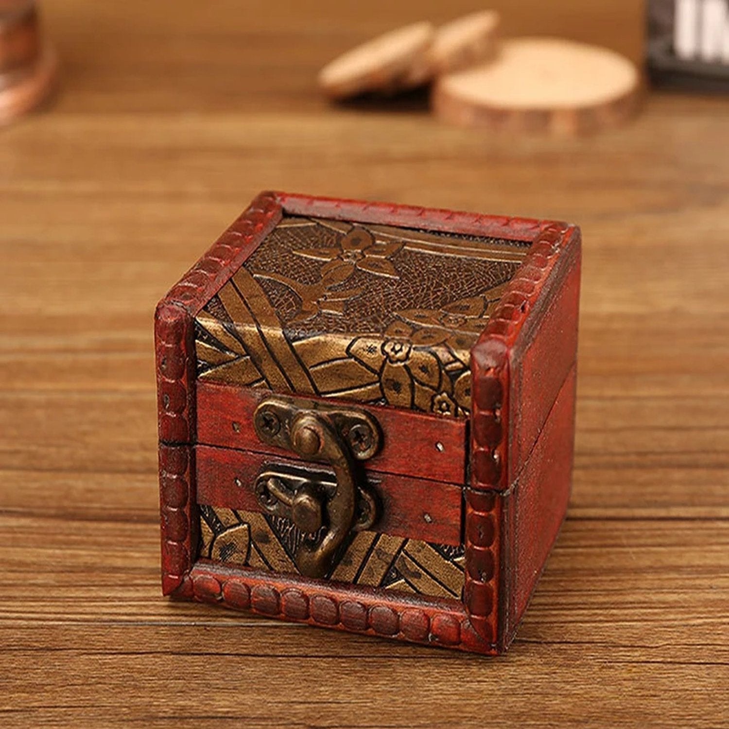 Boite à bijoux bois vintage chinois motif Narcisse