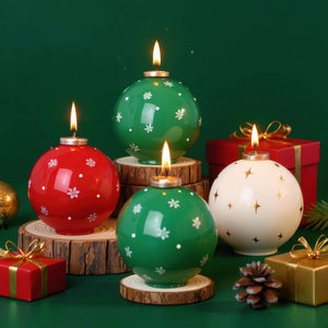 Collection de bougies parfumées de Noël boule rouge verte et blanche avec cadeaux