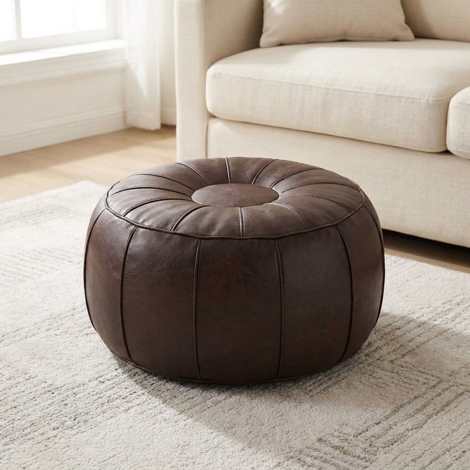 Pouf de rangement rond en simili cuir marron foncé style marocain