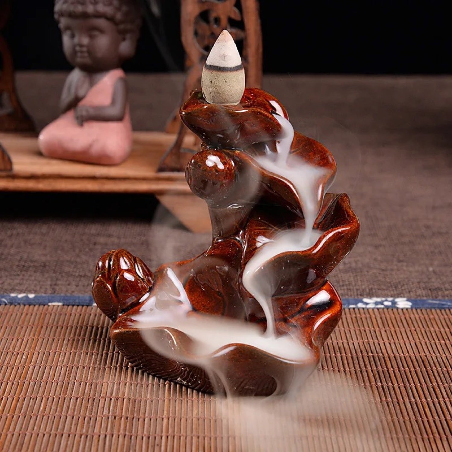 Brûleur encens refoulement céramique marron motif lotus