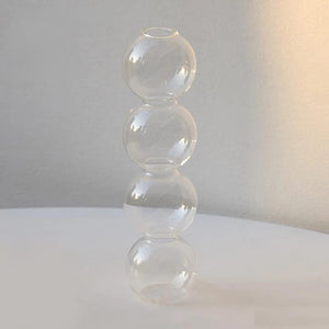 Vase en verre transparent L style nordique fond blanc