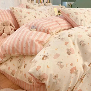 Housse de couette koala et ballons sur fond crème avec revers rayé rose