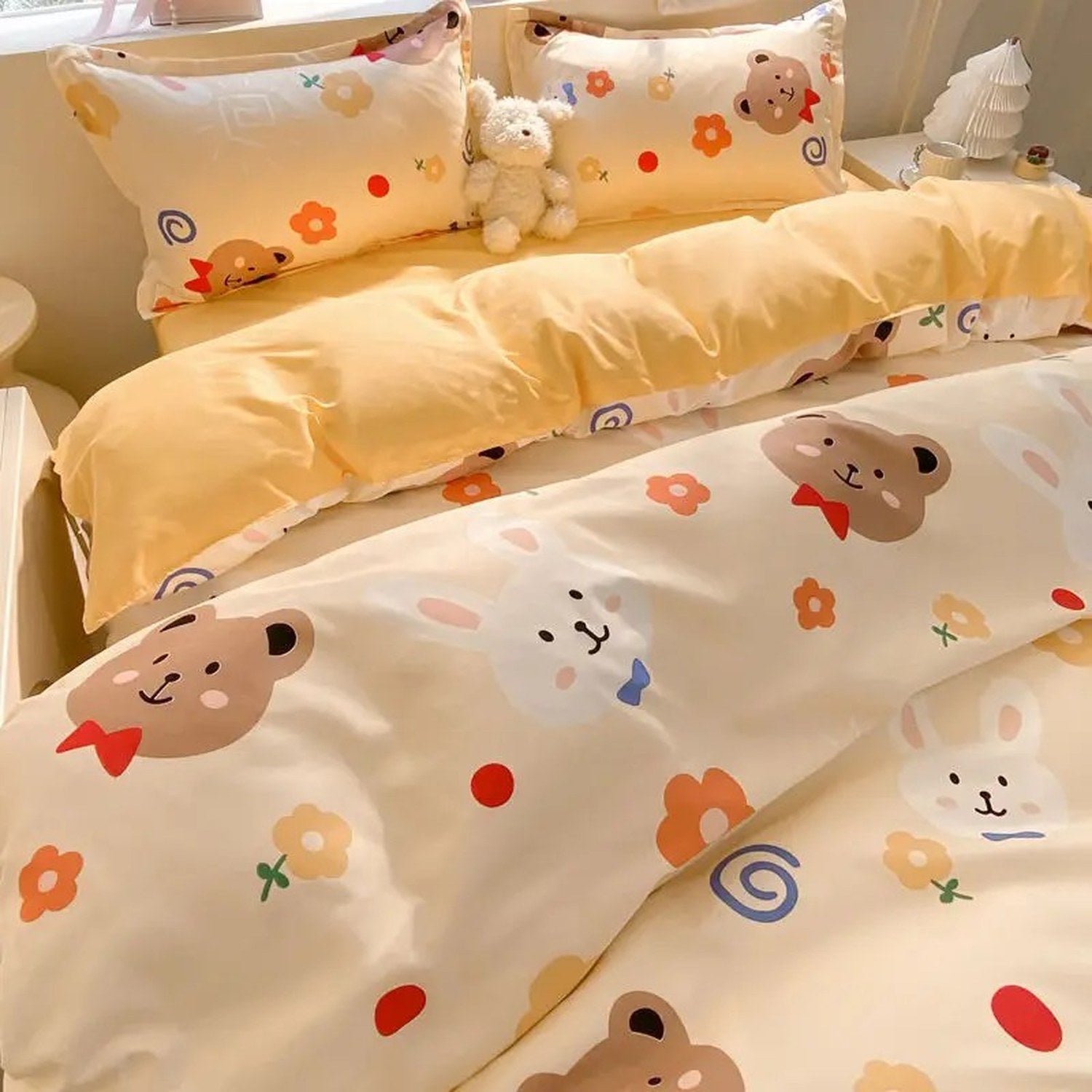 Housse de couette jaune motif ourson et lapin avec fleurs