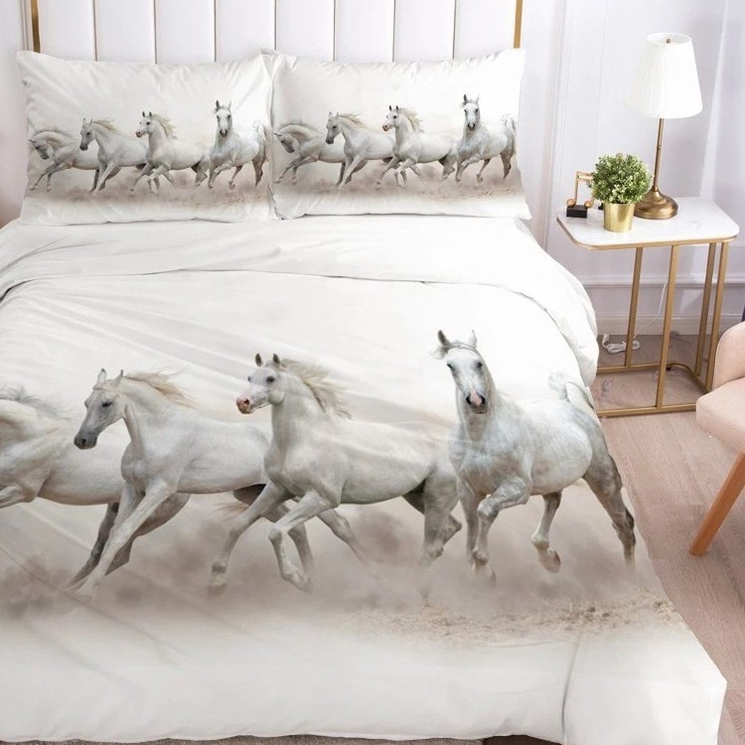 Parure de lit cheval motif Troupeau blanc