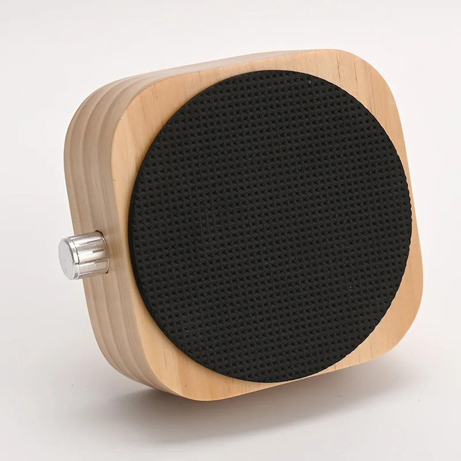 Base en bois du diffuseur nébuliseur vue de détail