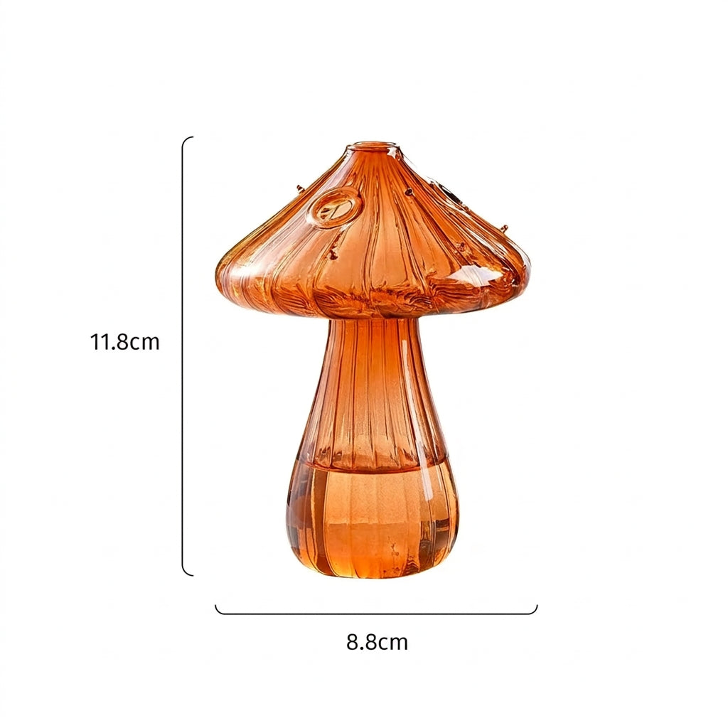 Dimensions vase champignon en verre : hauteur 11,8 cm, largeur 8,8 cm