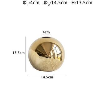 Dimensions du vase boule doré taille L : 13,5 cm de hauteur et 14,5 cm de diamètre