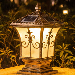 Lanterne solaire résistante pluie détail ornements