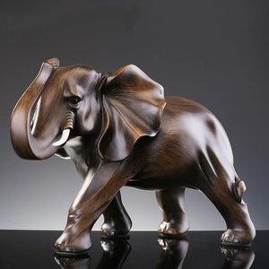 Sculpture d'éléphant en résine imitation bois vue 2