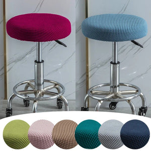 Housse de chaise ronde disponible en plusieurs coloris sur tabouret de bar
