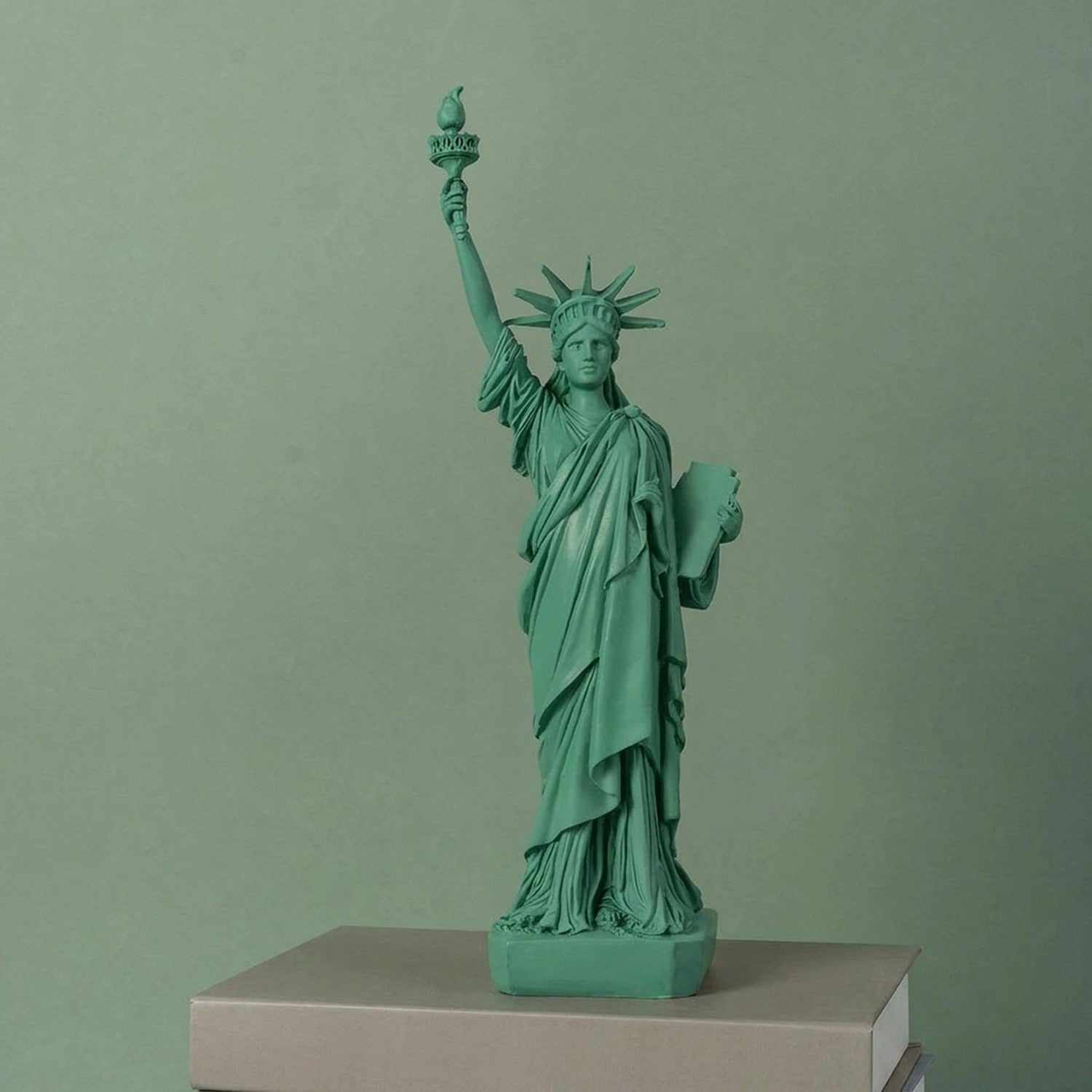 Statuette Statue de la Liberté résine 30 cm - vue 2