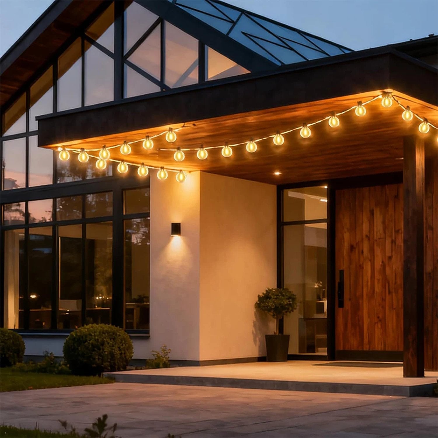 Guirlande solaire G40 LED façade maison moderne extérieur