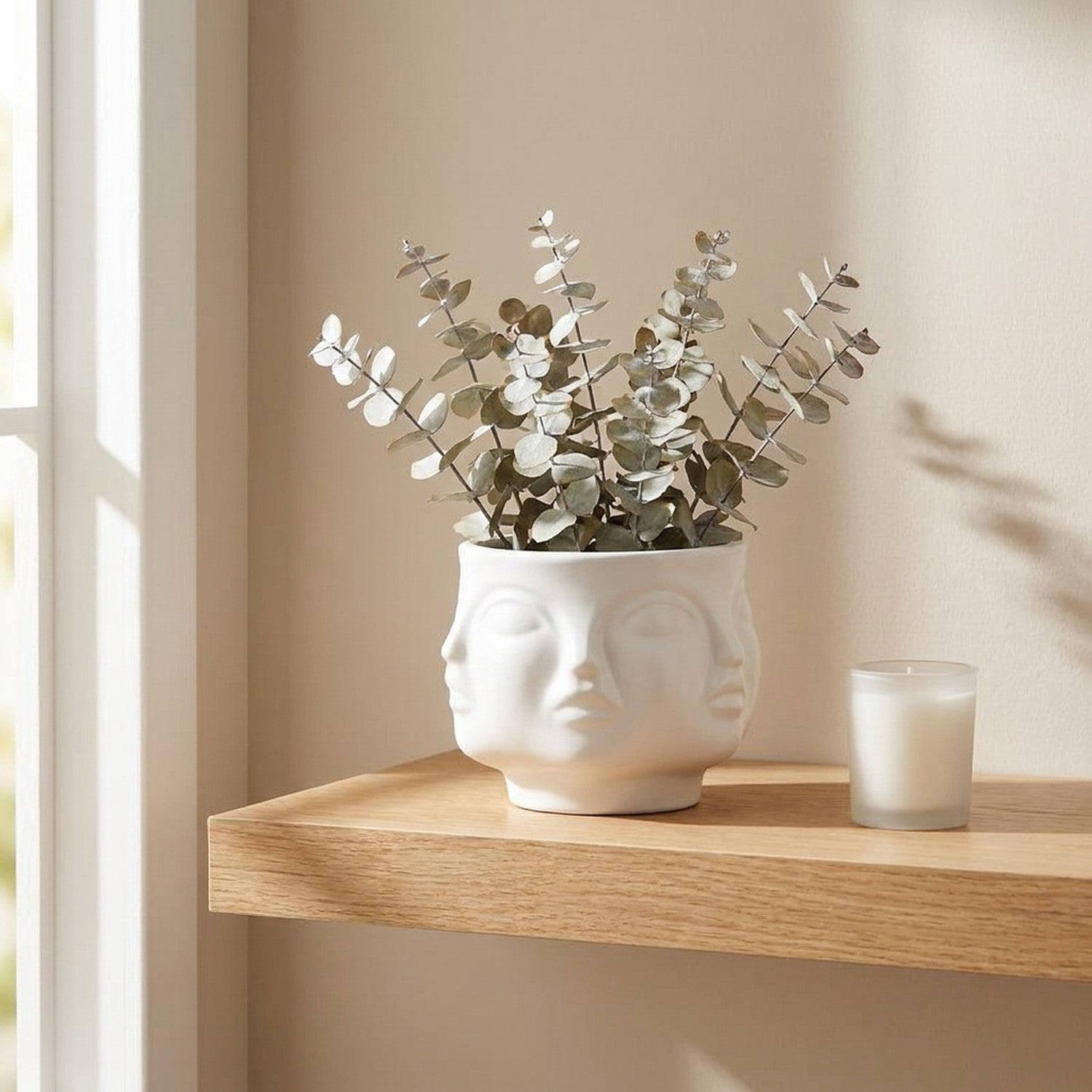 Vase bol visages sculptés céramique - lifestyle étagère