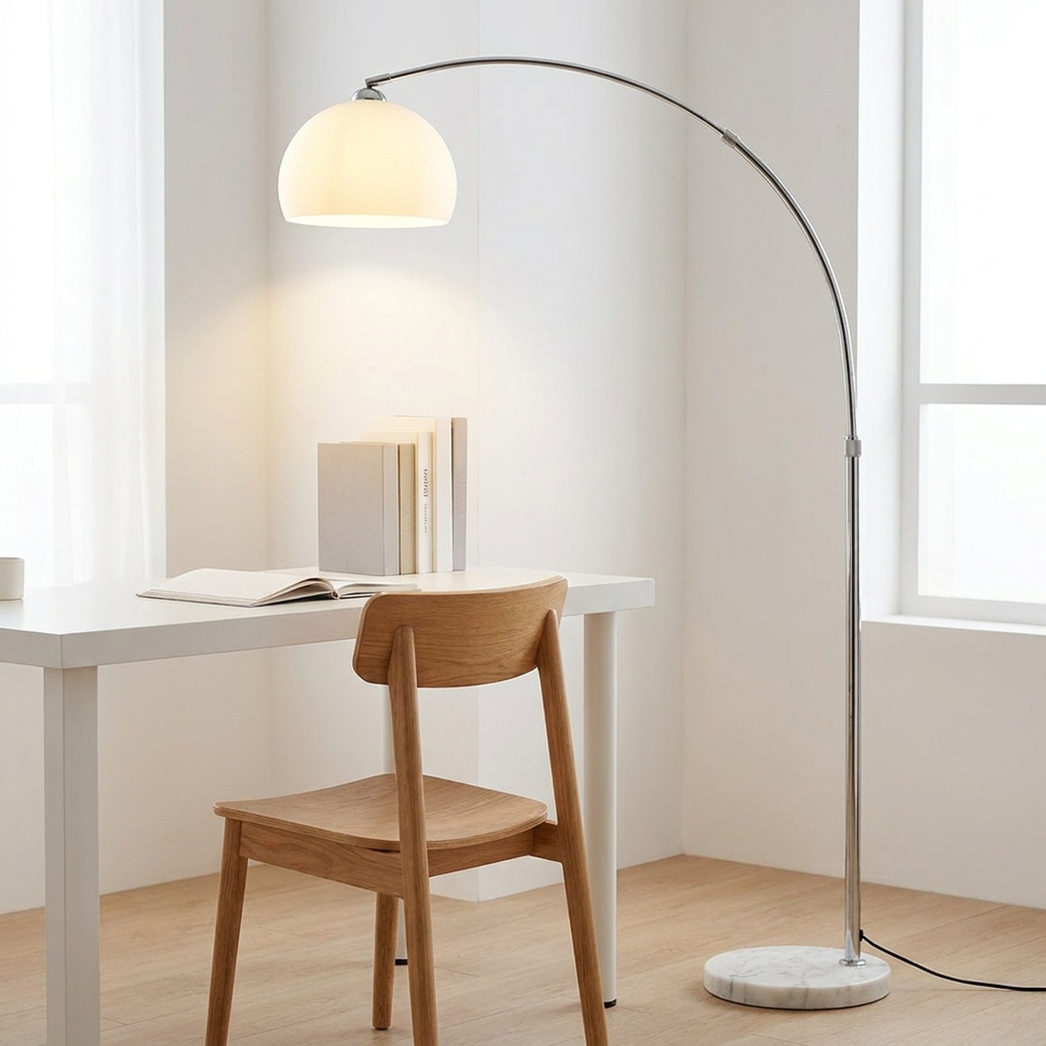 Lampadaire arc globe verre blanc bureau nordique minimaliste