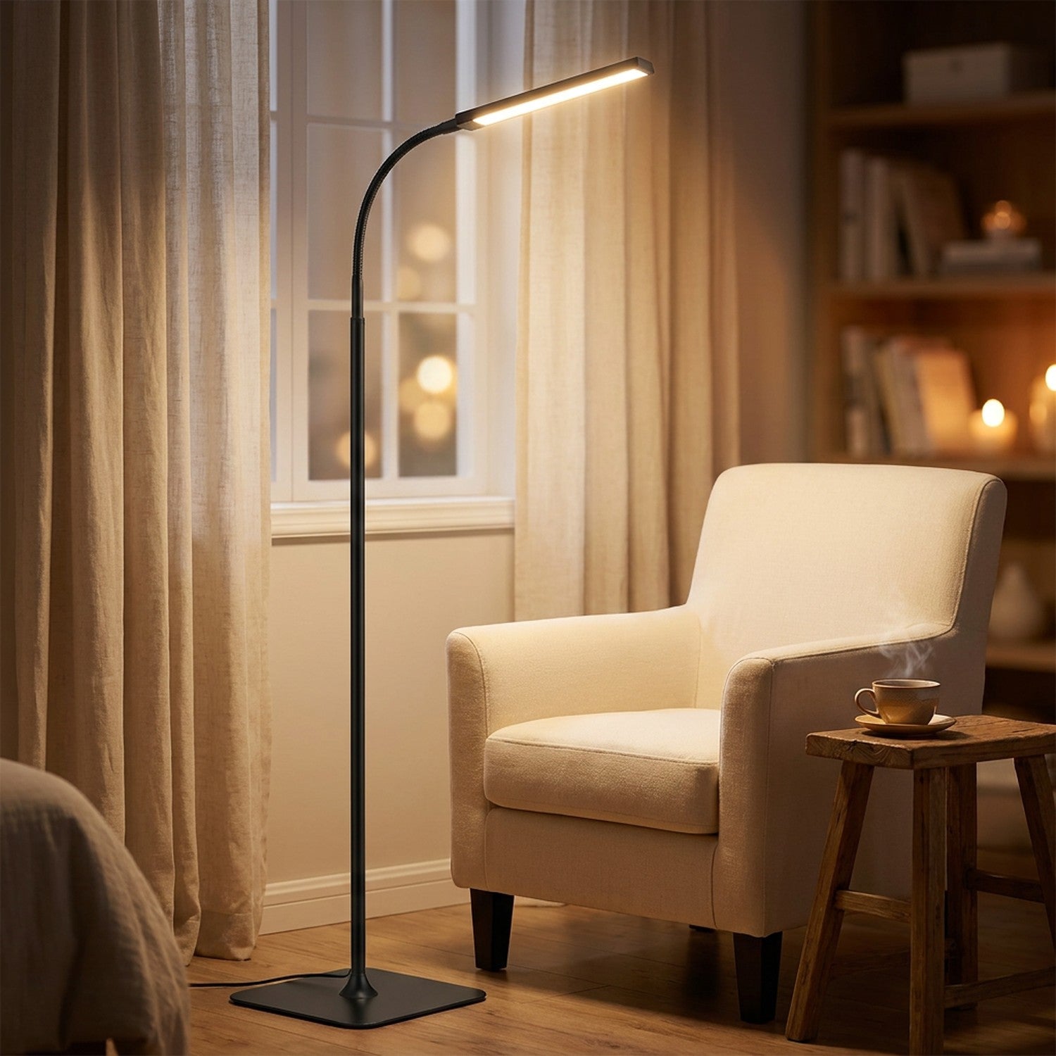 Lampadaire LED flexible allumé dans un coin lecture chaleureux