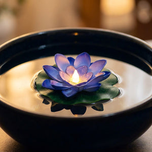 Lampe lotus flottante LED bleue