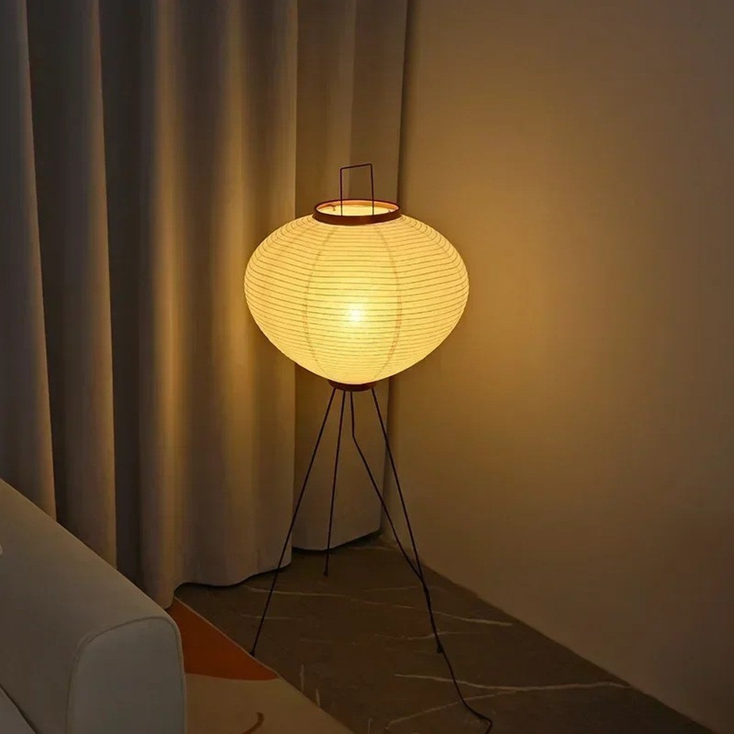 Lampe de table conique papier de riz lumière chaude intérieur