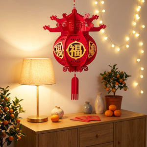 Lanterne chinoise rouge au-dessus d'un buffet en bois avec lampe et mandarinier