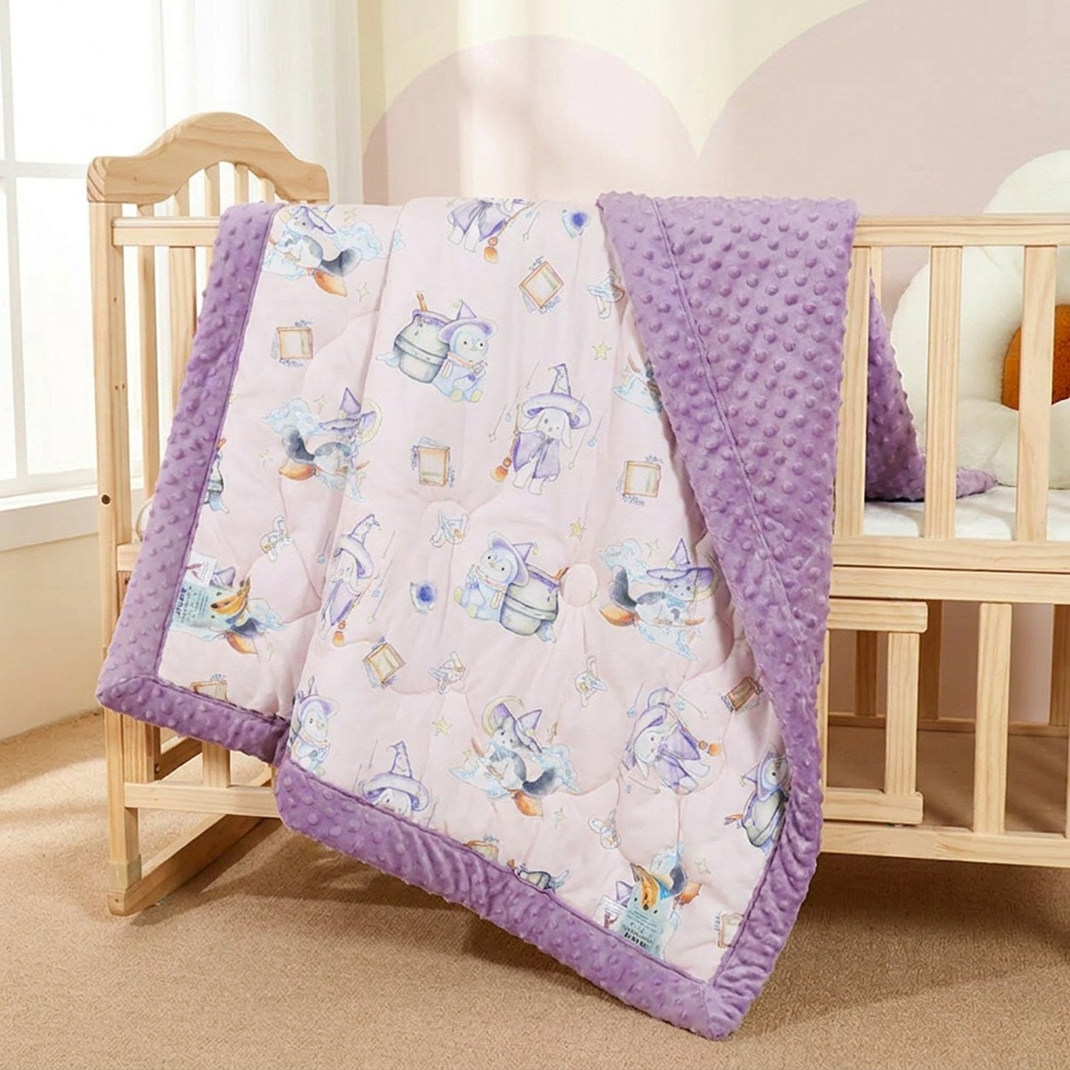 Couverture enfant matelassée à motifs de lapins et dos minky violet