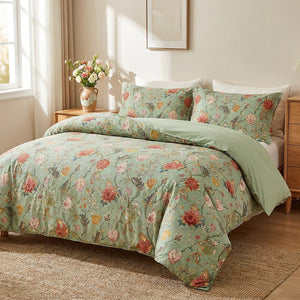 Parure de lit fleurie vintage installee sur un lit dans une chambre chaleureuse