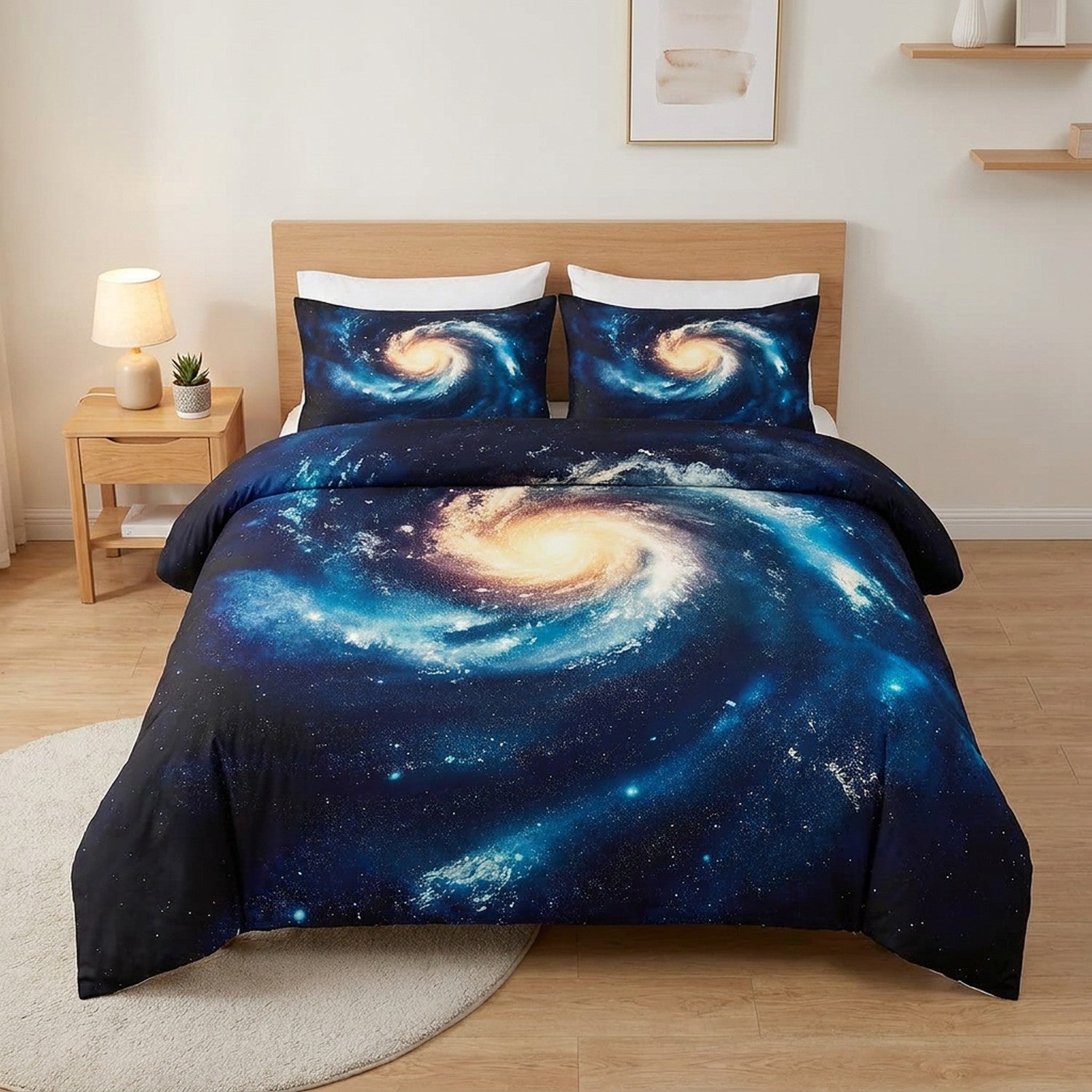 Parure de lit galaxie sur un lit dans une chambre au thème spatial lumineuse