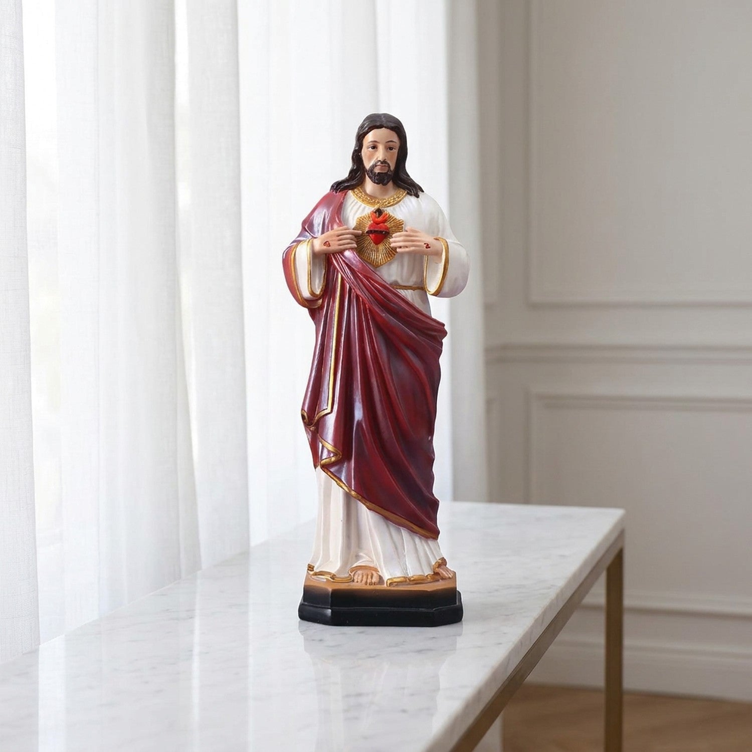 Statuette Sacré-Cœur de Jésus résine peinte sur console marbre décoration maison