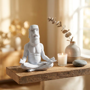 Ornement Moai méditation sur étagère zen avec bougie