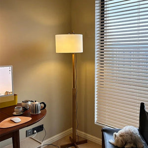 Lampadaire japonais abat-jour tissu lifestyle-5