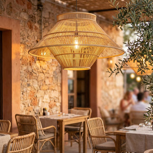 Lustre bambou rotin - salle à manger méditerranéenne