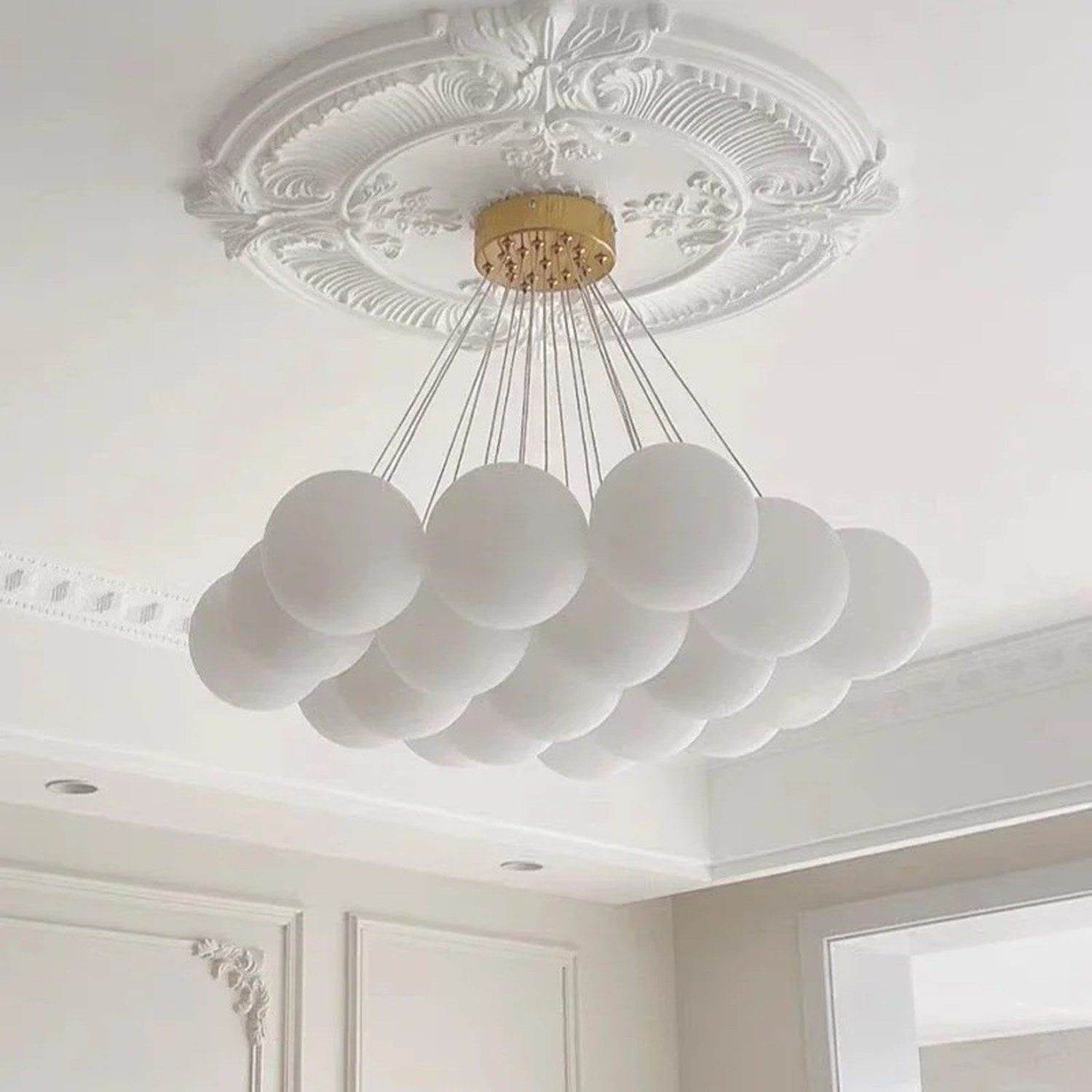 Lustre boule de verre blanc laiteux globes LED style nordique photo 4