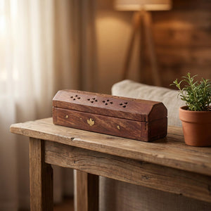 Porte-encens en bois sculpté artisanal creux
