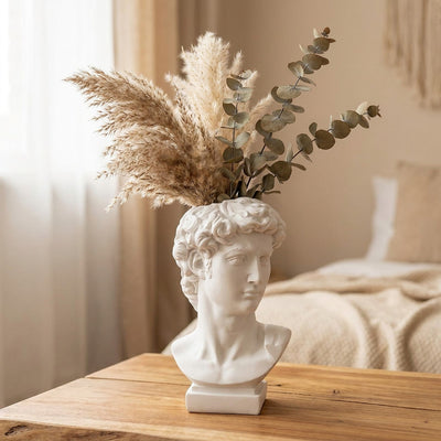 Statue & Sculpture