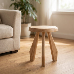 Tabouret haut en bois naturel avec pieds carrés tripode