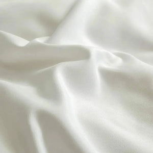 Gros plan sur le tissu doux de la housse de couette licorne
