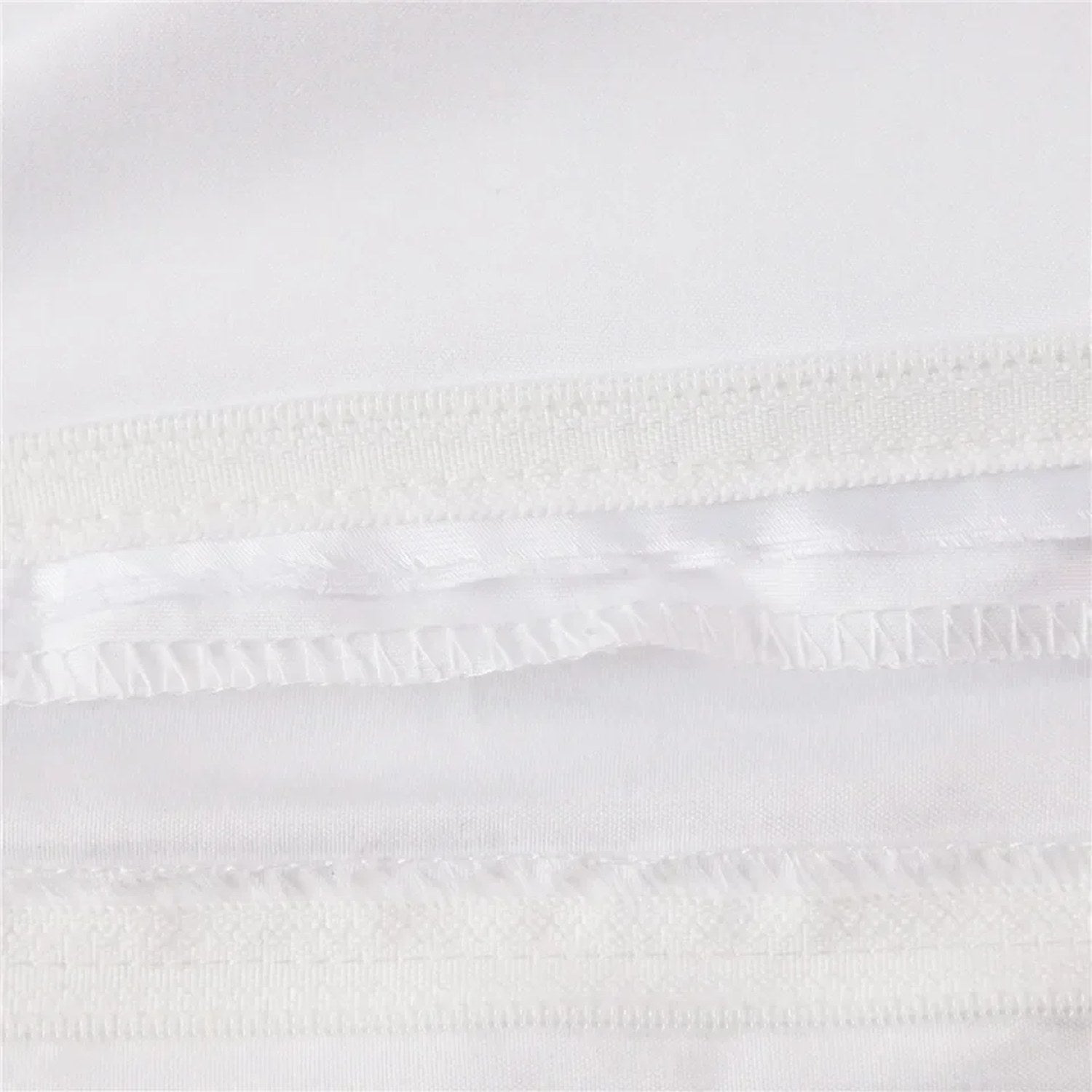 Détail de la fermeture zippée de la housse de couette