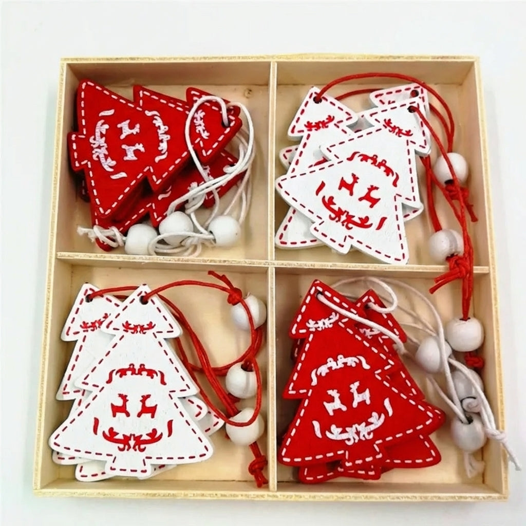 Coffret bois 12 pendentifs sapin de noël en bois rouge et blanc motifs scandinaves