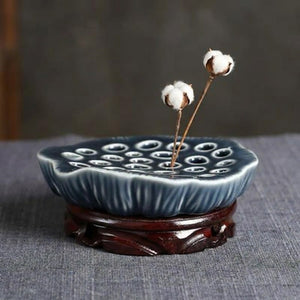 Plateau lotus bleu nuit avec socle bois sculpté