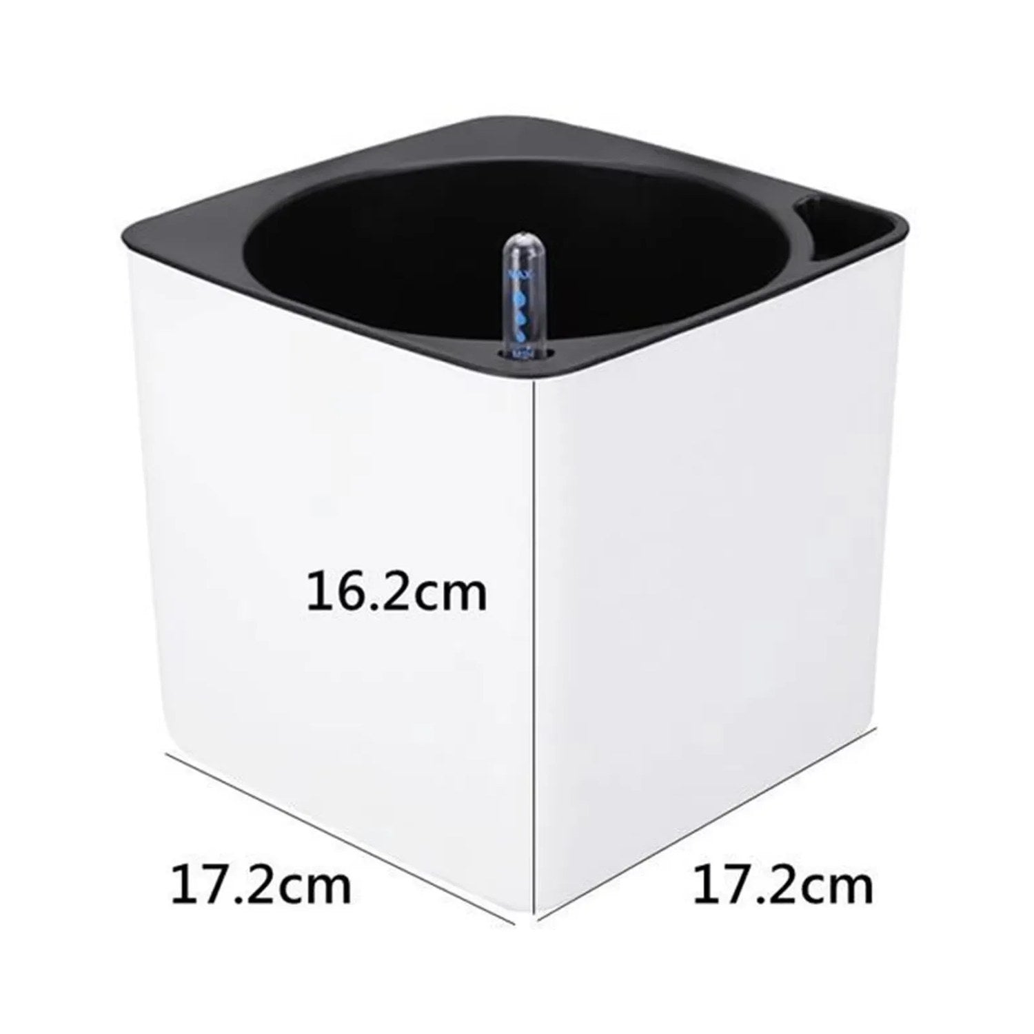 Dimensions pot carré M : 17,2 cm x 17,2 cm x 16,2 cm de hauteur