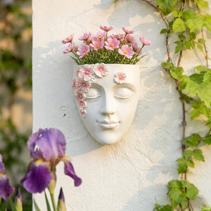Pot de fleurs mural visage en résine avec cosmos roses, décoration méditerranéenne extérieure