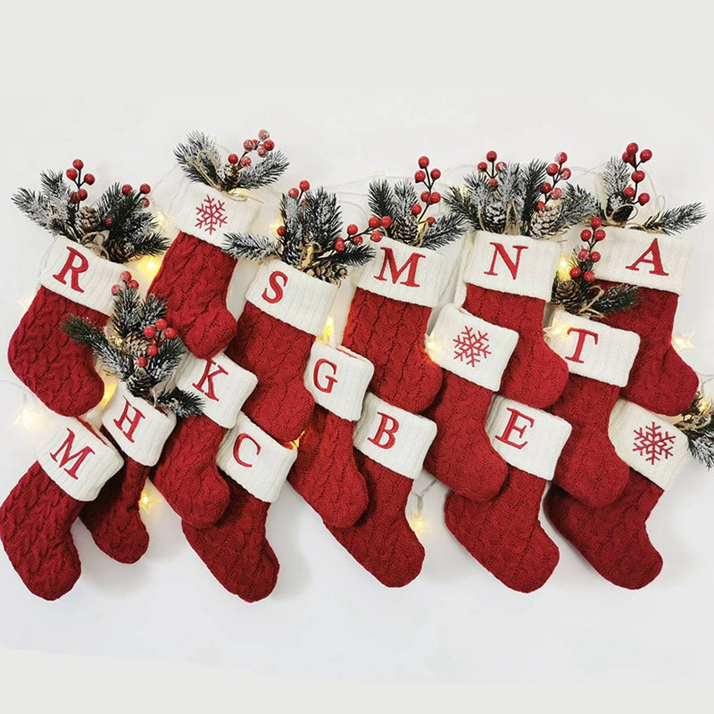 Chaussette de Noël en tricot blanc avec motifs flocons de neige pour décoration sapin