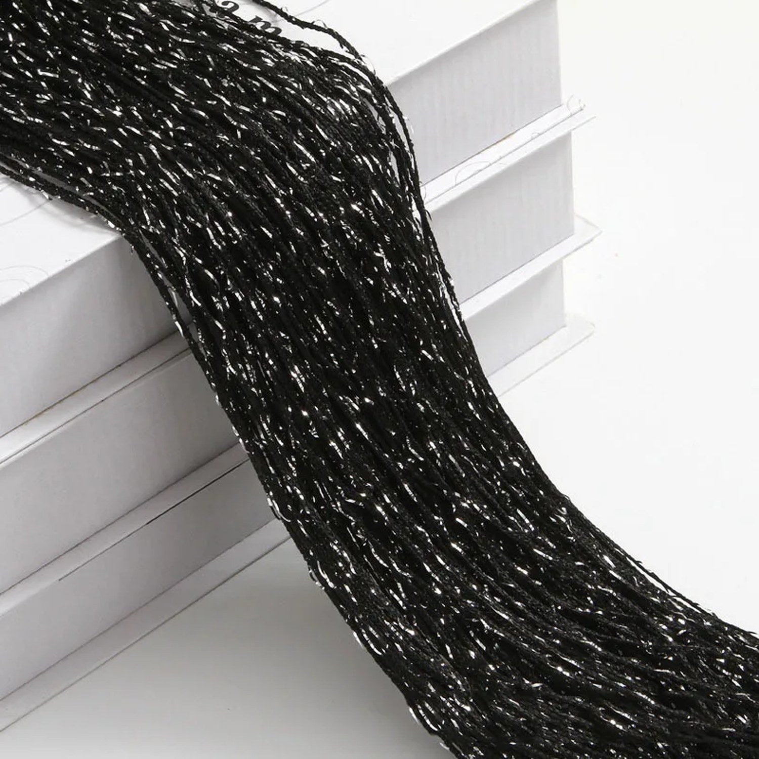 Rideau de fils à paillettes coloris Noir