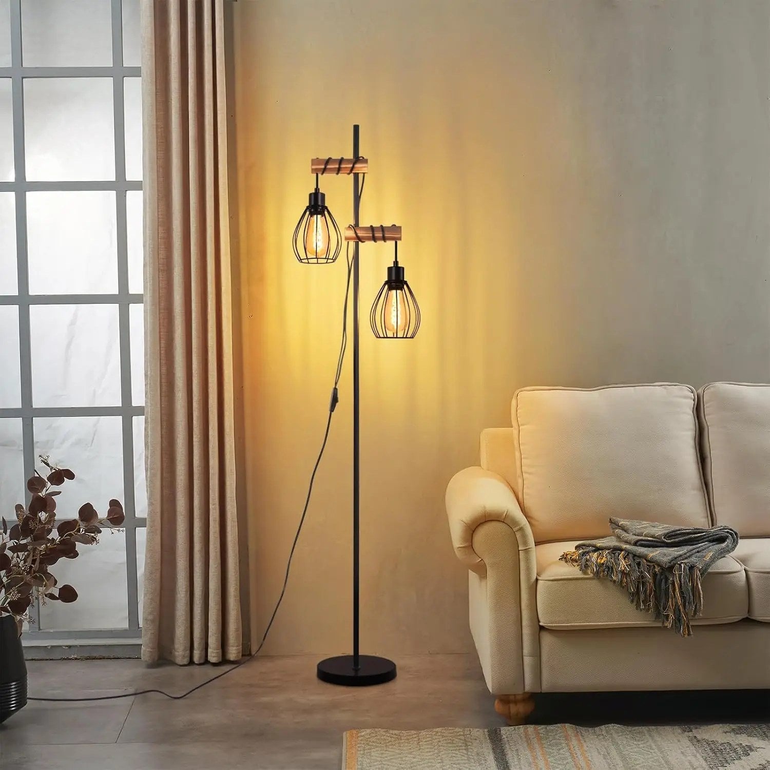 Lampadaire vintage noir mise en situation décoratif intérieur