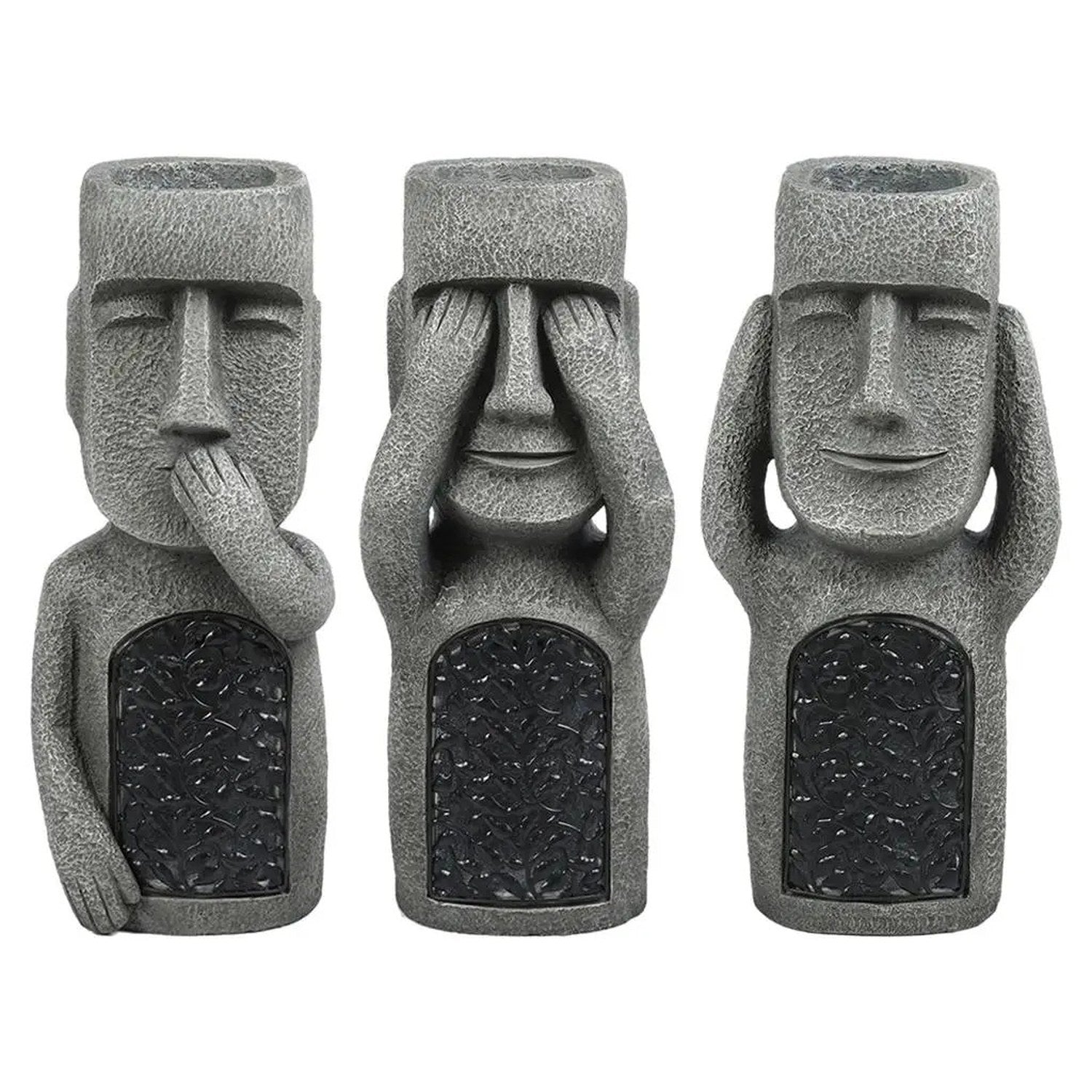 Trois statues Moai en résine grise fond neutre trois poses sagesse