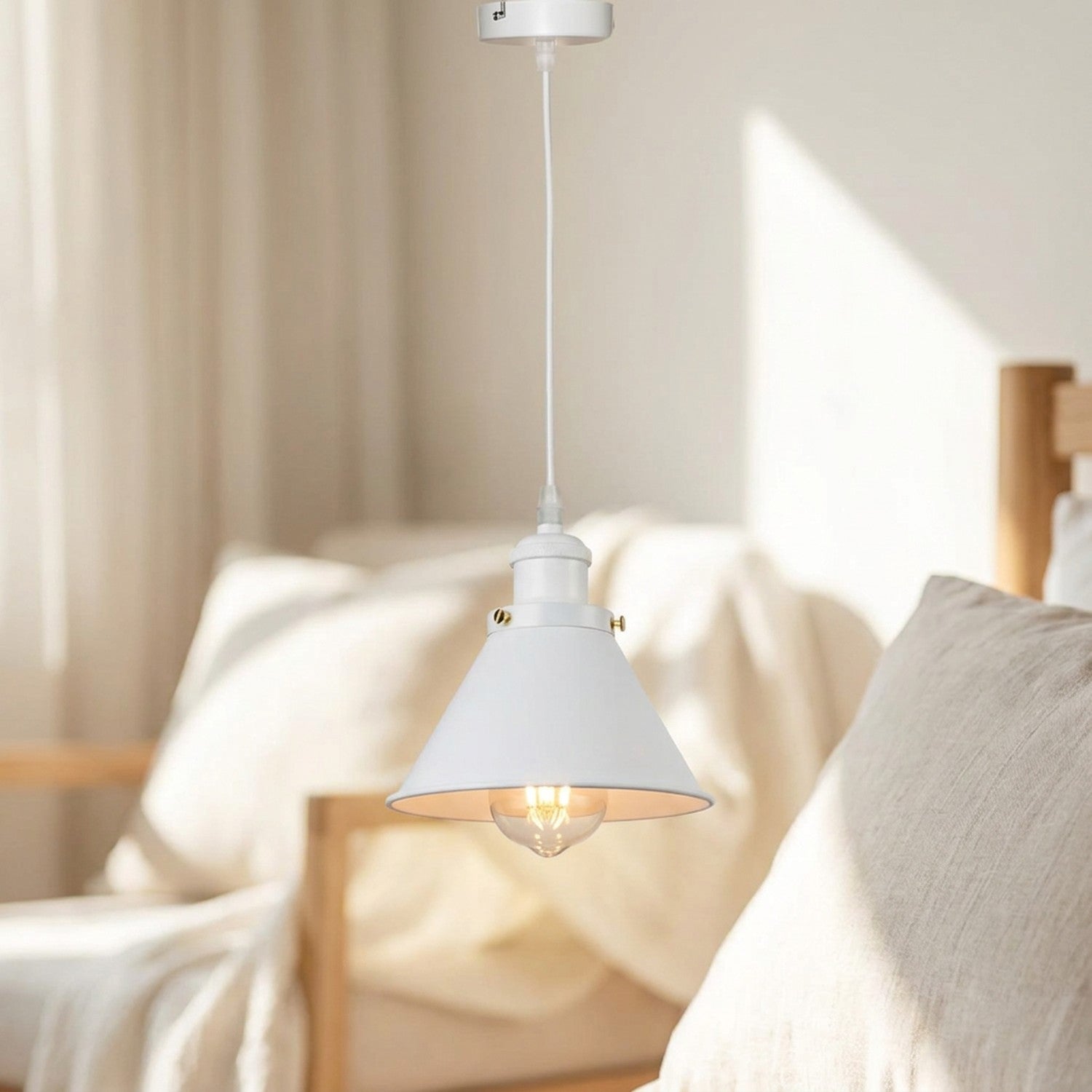 Suspension industrielle vintage abat-jour conique métal blanc