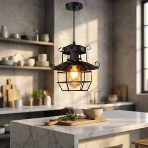 Suspension retro industrielle noire dans cuisine moderne plan de travail marbre