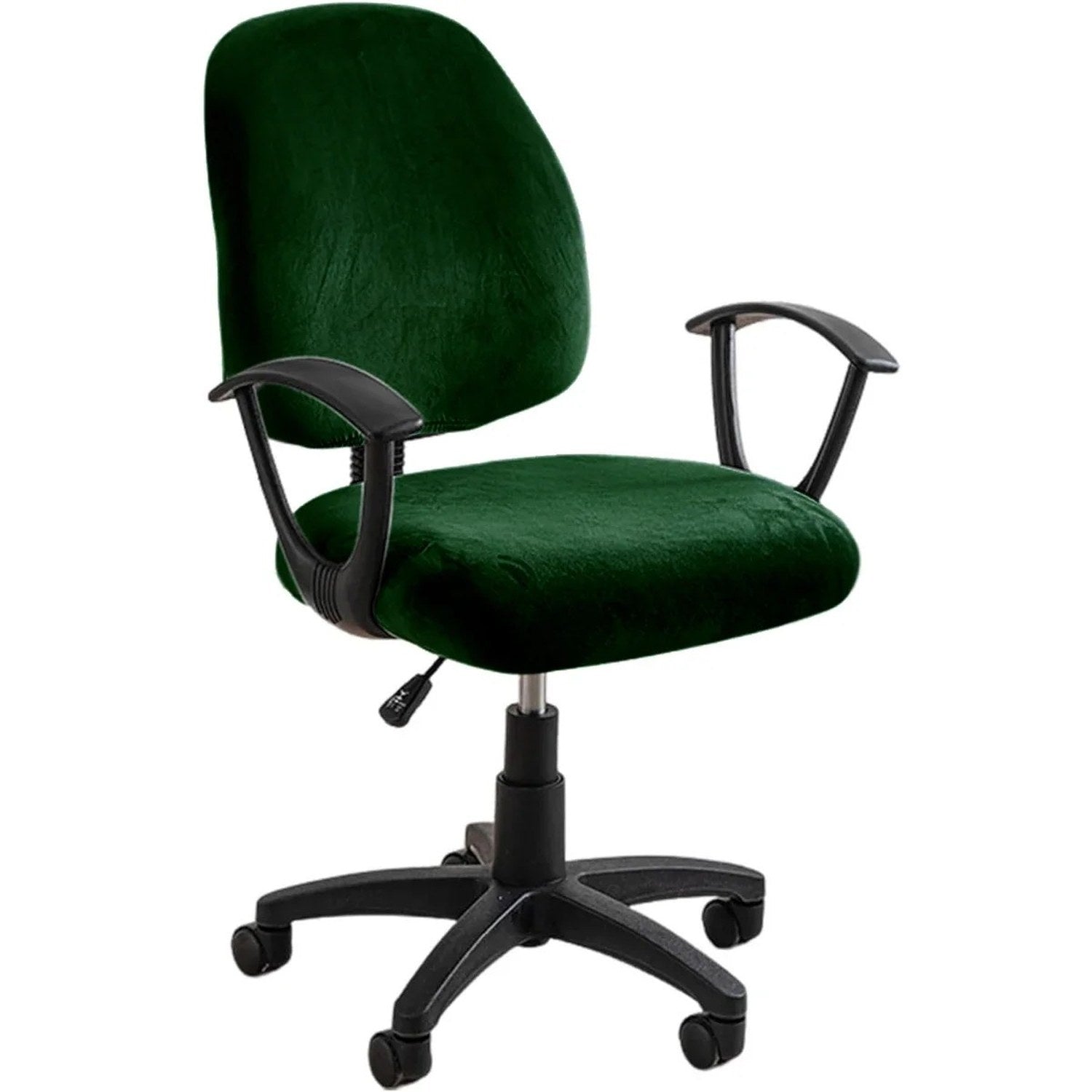 Housse de chaise de bureau en velours vert foncé installee sur un fauteuil de bureau