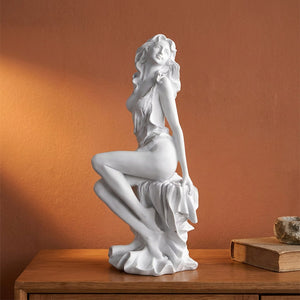 Muse assise 30 cm sculpture résine blanche